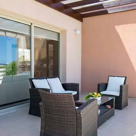 Villa Sea Breeze Hideaway *