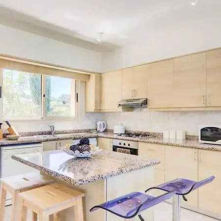 Sea Breeze Hideaway Villa