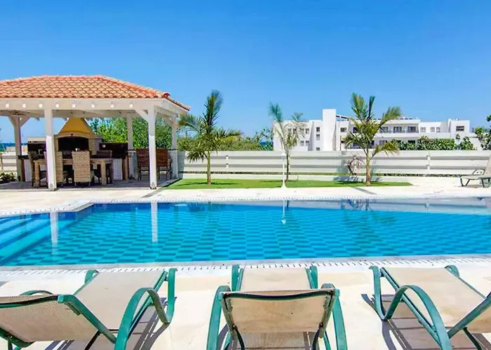 Sea Breeze Hideaway Vila