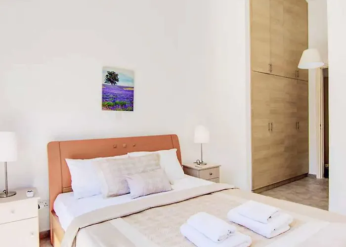 Sea Breeze Hideaway * Lachi